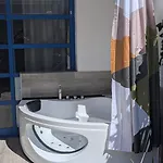 Cosy With Terrace & Jacuzzi * Μασπαλόμας