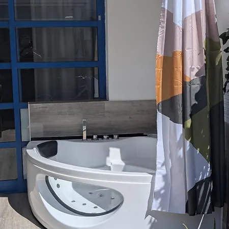 Cosy With Terrace & Jacuzzi * Maspalomas (Gran Canaria)